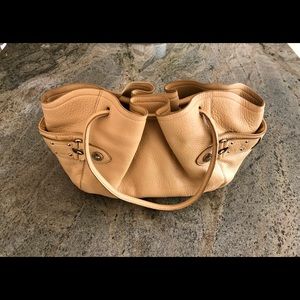 🔥SALE🔥Cole Haan Village Leather Tote EUC